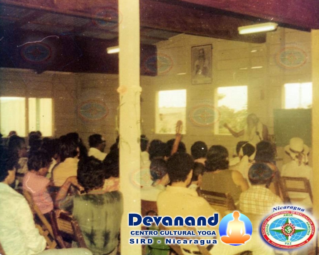 Filosofía Yoga y la técnica del Mantra Yoga Meditación